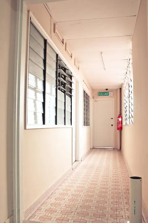 **  Dragon Hotel Malacca Ma­lay­sia